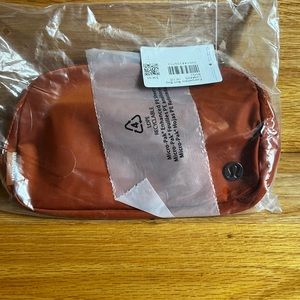 Lululemon everywhere belt bag burnt orange NWT